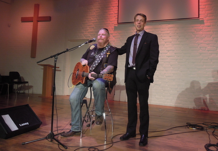 Me and Pastor Tommy Lilja at Folkkyrkanin Sölvesborg, Sweden.