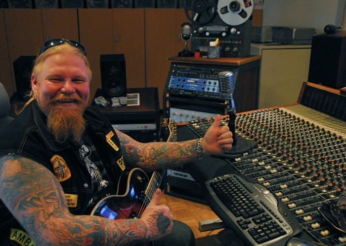 Pontus J Back - Official Website - News & Blog - Updates from the studio